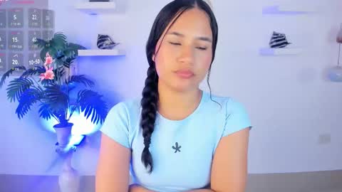 emilyy_kim online show from 01-12-26, 06:46