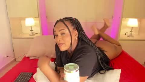 Snapshot of emilyystuart chatting on 11-15-25, 04:10 Emily online show from 11-15-25, 04:10