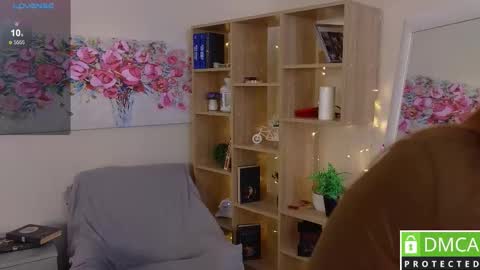 Tracy online show from 03-26-26, 06:24