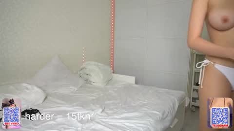 Eminent Eva online show from 12-04-25, 05:43