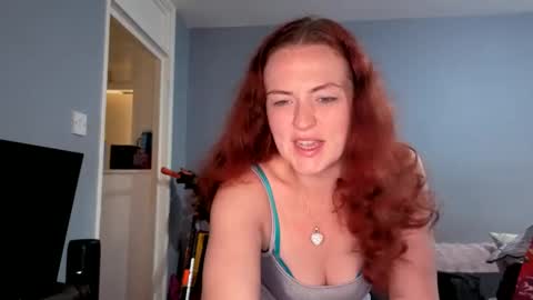 Snapshot of emliyjamesmjb chatting on 09-17-25, 09:33 emliyjamesmjb online show from 09-17-25, 09:33