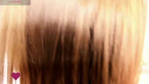 Snapshot of emma__copper chatting on 06-04-26, 07:20 emaa online show from 06-04-26, 07:20