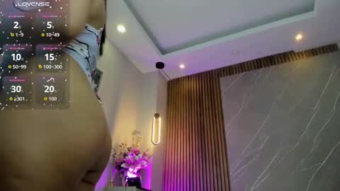 emma__rose1 online show from 01-09-26, 02:36