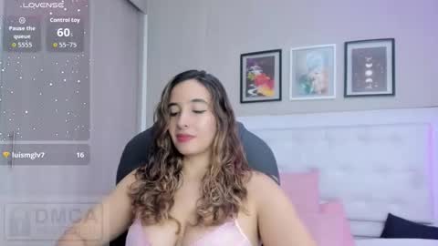 Emma online show from 03-25-26, 11:27