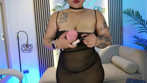 emma__walkerr_ online show from 02-21-26, 07:04