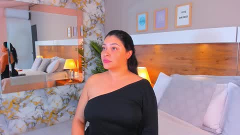 Emma  online show from 01-14-26, 11:16