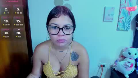 emma_boo_ online show from 11-04-25, 02:27