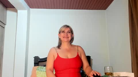 Snapshot of emma_brown777 chatting on 12-31-24, 12:11 ALBA  online show from 12-31-24, 12:11