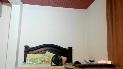 Snapshot of emma_brown777 chatting on 01-11-25, 02:30 ALBA  online show from 01-11-25, 02:30