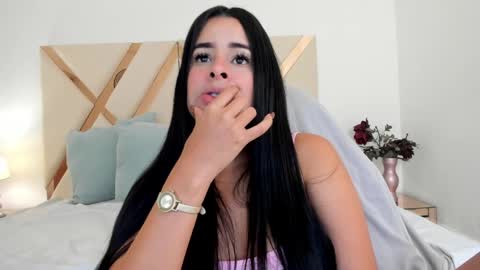 Emma Castillo online show from 04-10-26, 10:36