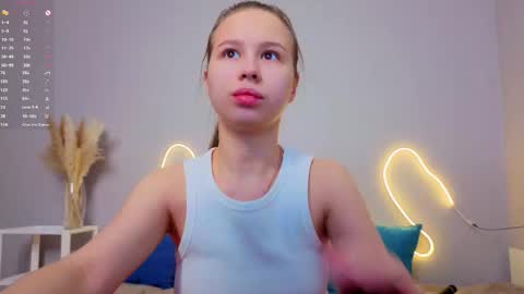 Emma online show from 03-17-26, 01:54