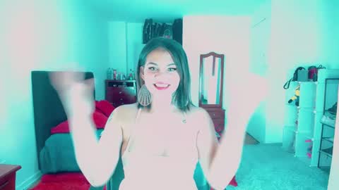 Snapshot of emma_diva chatting on 12-24-24, 11:33 emma online show from 12-24-24, 11:33