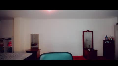 Snapshot of emma_diva chatting on 02-07-25, 05:10 emma online show from 02-07-25, 05:10