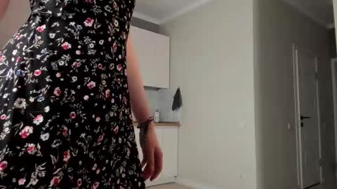 Emma online show from 11-14-25, 03:16