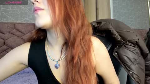 Snapshot of emma_ford1 chatting on 01-14-25, 06:56 Emma  online show from 01-14-25, 06:56