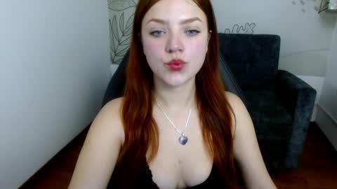 Snapshot of emma_ford1 chatting on 01-23-25, 11:58 Emma  online show from 01-23-25, 11:58