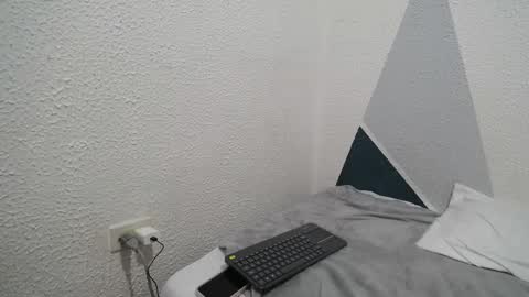 Emma Glow online show from 02-24-26, 01:36