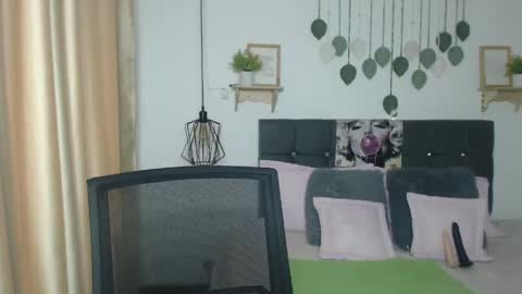 Tell me Emma online show from 04-15-26, 02:13