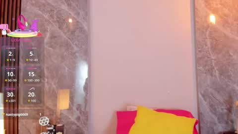 Emma online show from 09-12-25, 04:01