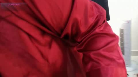 Snapshot of emma_jhomson chatting on 04-10-26, 01:05 Emma 3 online show from 04-10-26, 01:05