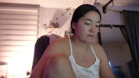 emma_johnson_ online show from 12-10-24, 04:24