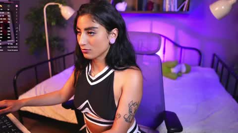 Emma online show from 05-26-26, 09:55