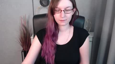 emma online show from 01-22-25, 01:11