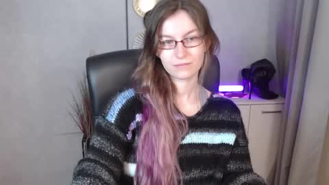 emma online show from 09-22-25, 05:31