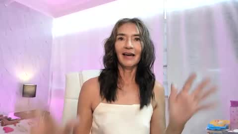 Emma  online show from 01-22-25, 06:10