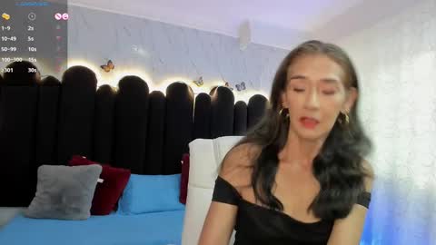 Emma  online show from 09-16-25, 12:06