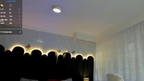 Emma  online show from 09-26-25, 12:20