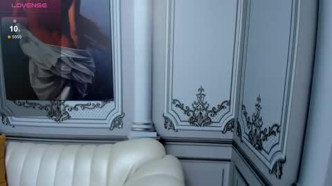 Snapshot of emma_petite4u chatting on 01-30-25, 12:16 Emma online show from 01-30-25, 12:16