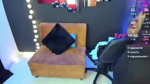 Snapshot of emma_s3xxy chatting on 02-12-25, 08:50 emma online show from 02-12-25, 08:50