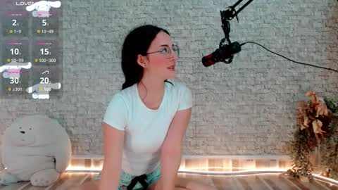 Emma  online show from 01-14-26, 02:39