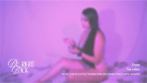 emma_whitee_ online show from 11-19-25, 12:16