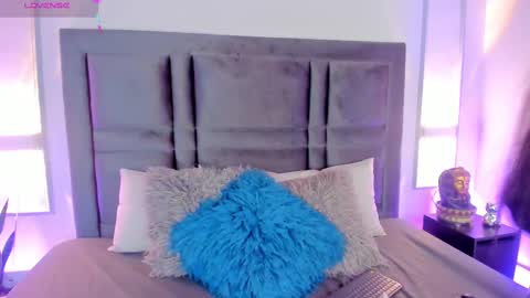 emma becket online show from 02-12-25, 07:34