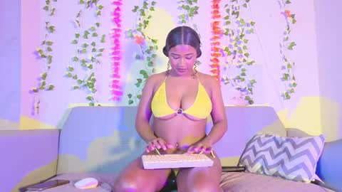 Emma online show from 11-25-25, 02:06