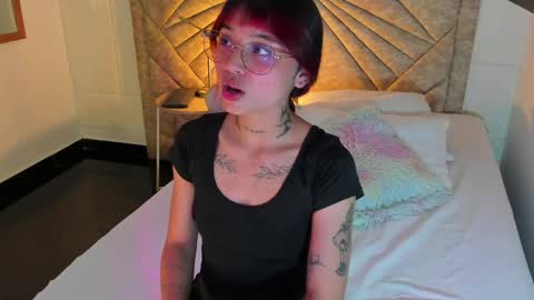           online show from 04-04-26, 07:22