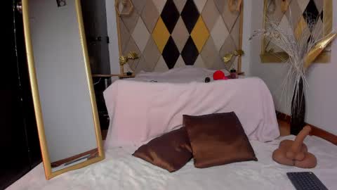 Emma Duque online show from 06-04-26, 11:22