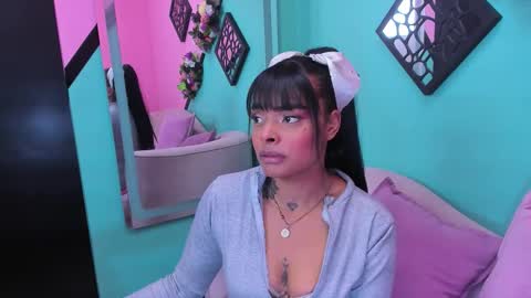 emmaebony_ online show from 12-03-25, 12:25