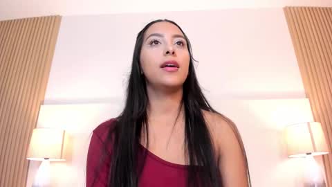 Snapshot of emmaespencer chatting on 02-01-26, 03:16 emmaespencer online show from 02-01-26, 03:16