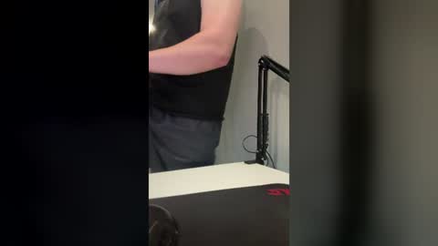 emmafreez online show from 06-17-26, 06:31