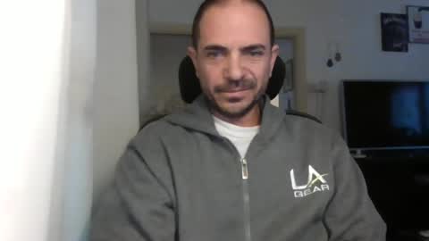 Ariel online show from 01-11-25, 06:03