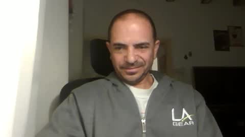 Ariel online show from 03-06-25, 03:46