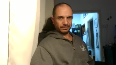 Ariel online show from 02-15-26, 11:34