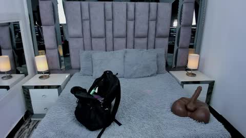 EMMA HILL online show from 04-07-26, 11:10