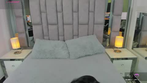 EMMA HILL online show from 07-11-26, 11:24
