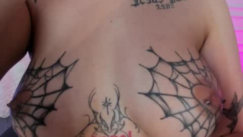 emmajohanson online show from 03-03-26, 07:20