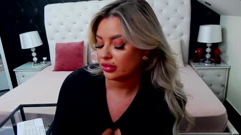 Emma Mavis online show from 12-04-24, 09:29