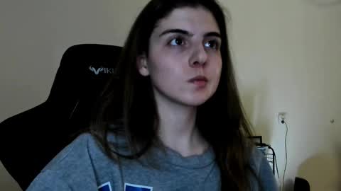 Emma online show from 12-21-25, 08:49